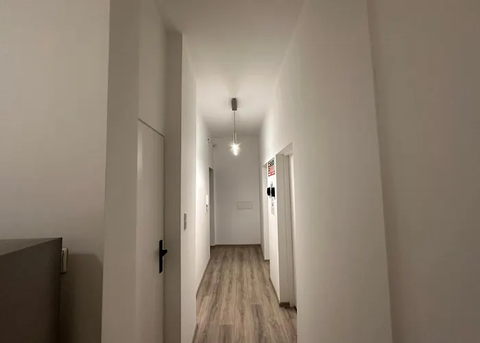 Rynek 6 * بوزنان