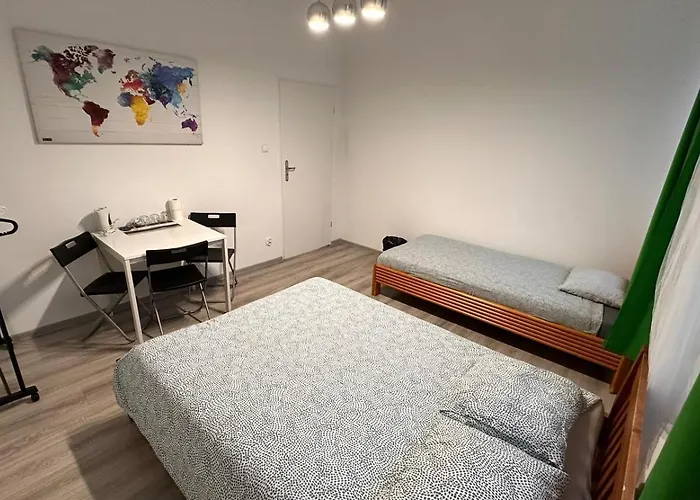 Rynek 6 فندق مبيت وإفطار بوزنان